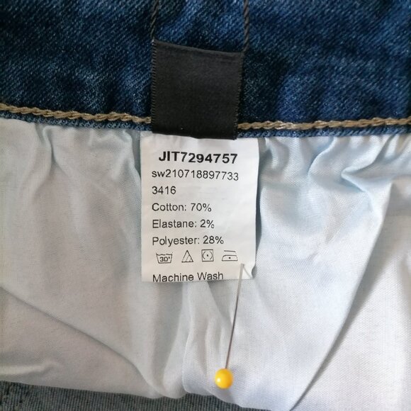 NWT Shein Womens Denim Blue High Rise Raw Hem Modern Look Flare Jeans Size 4XL - Picture 7 of 8